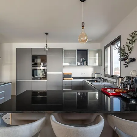 - Aiguillon - T5 Avec Terrasse, Parking Securise Et Wifi - Fr-1-319-404 Apartmán *