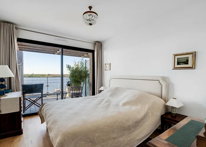 - Aiguillon - T5 Avec Terrasse, Parking Securise Et Wifi - Fr-1-319-404 Apartment