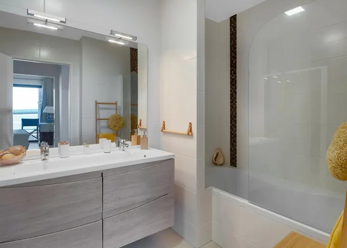 - Aiguillon - T5 Avec Terrasse, Parking Securise Et Wifi - Fr-1-319-404 *